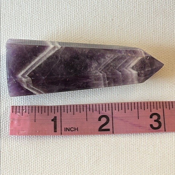 ๐ Chevron Amethyst Crystal Tower - Purple Home Accent - Picture 9 of 9